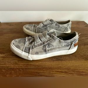 Blowfish Pullon Sneaker